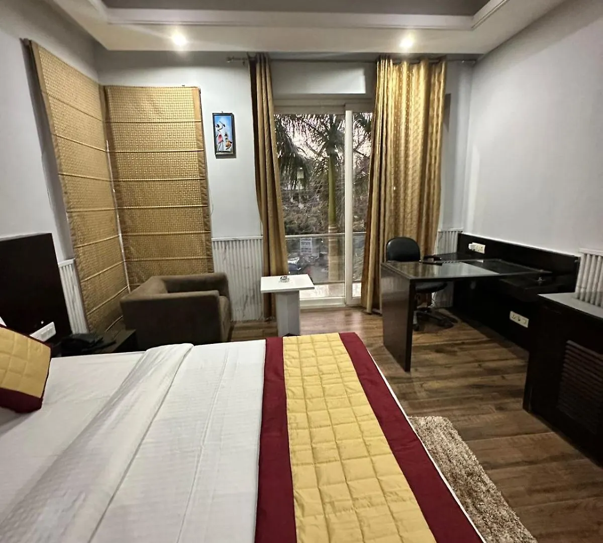 Vrresidency Hotel Gurgaon 0*,